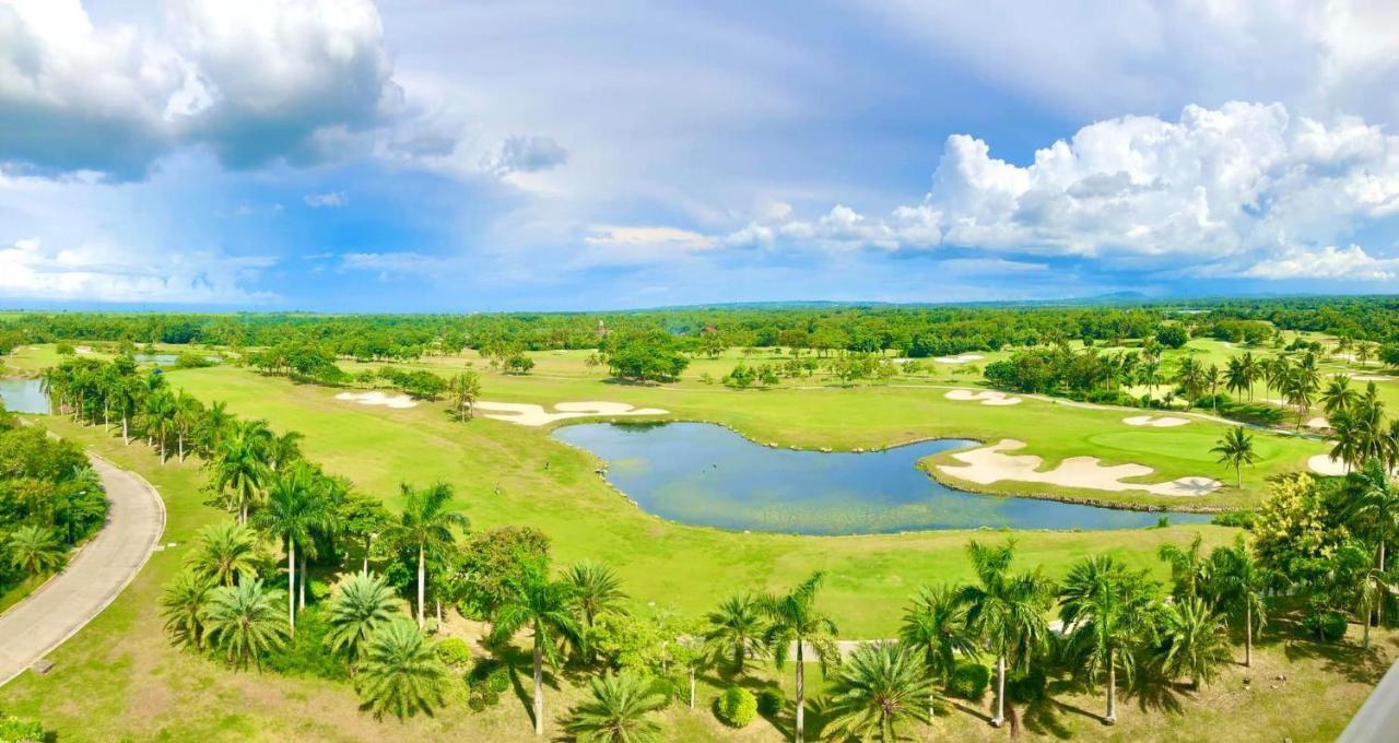 Queens Island Golf And Resort Medellin Exterior foto